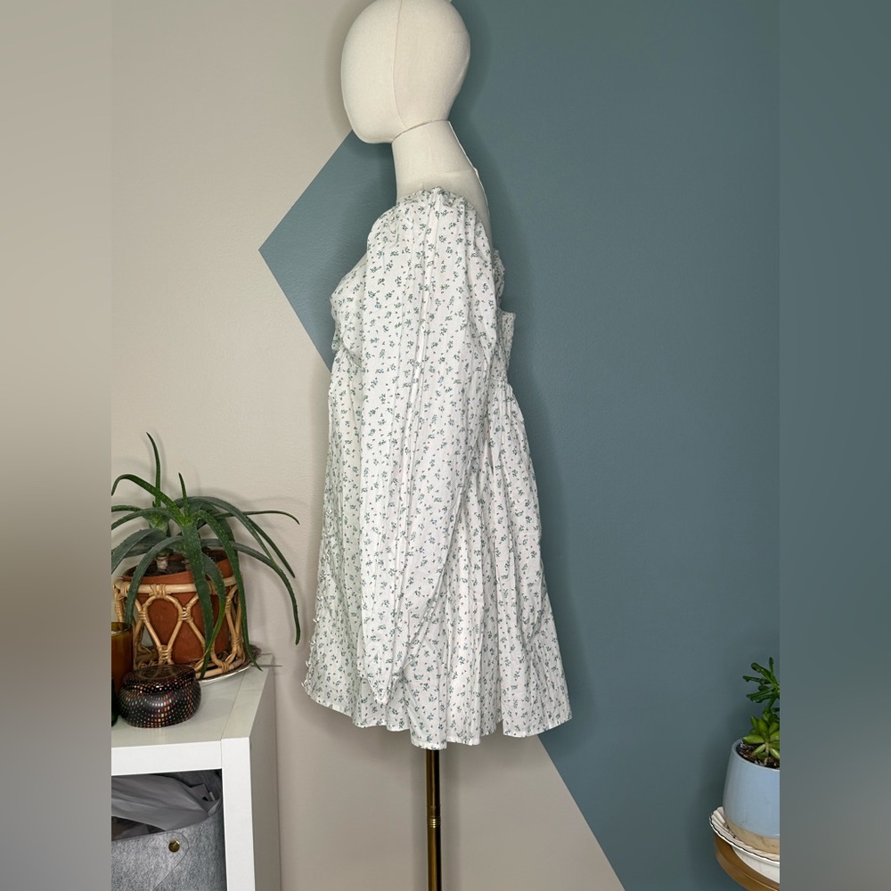 Lulus White Blue Floral Puff Sleeve Tie Front Babydoll Mini Dress Size M - Picture 3 of 13